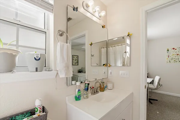 $179,900 | 4434 Gearhart Road, Unit 1704, Tallahassee, FL 32303