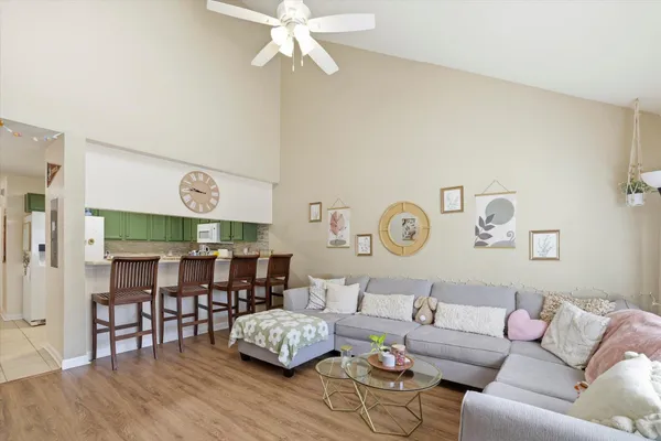 $179,900 | 4434 Gearhart Road, Unit 1704, Tallahassee, FL 32303