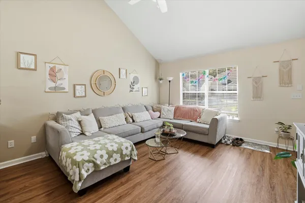 $179,900 | 4434 Gearhart Road, Unit 1704, Tallahassee, FL 32303