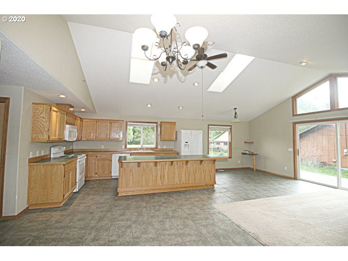 71634 Fishhawk Road Birkenfeld, OR 97016 - Photo 3 of 32 Gallery Image 3