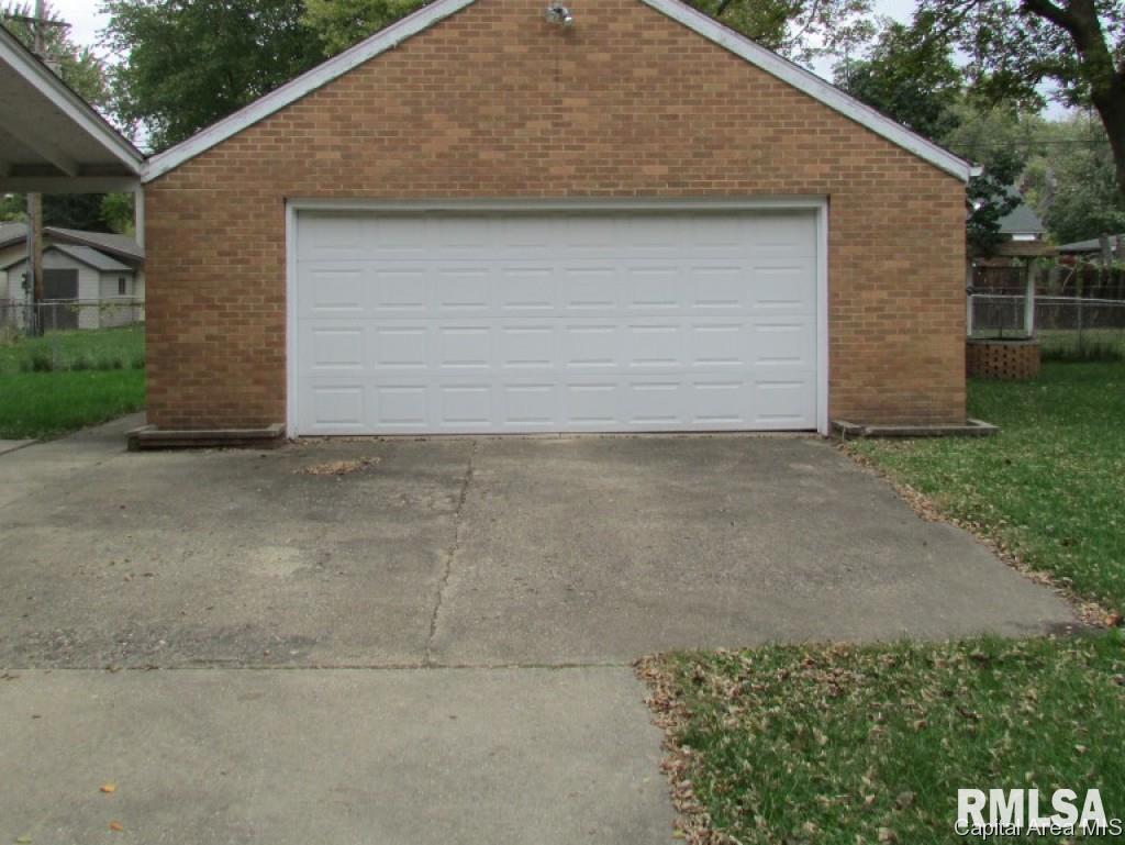 3210 South 1st Street Springfield, IL 62703 - Photo 8 of 8