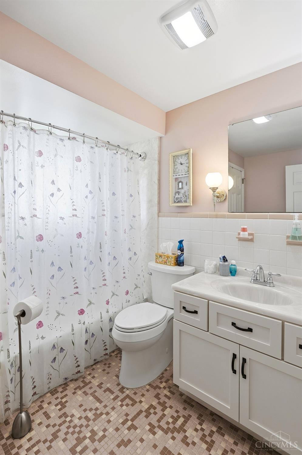 3470 Mt Carmel Road Cincinnati, OH 45244 - Photo 25 of 49