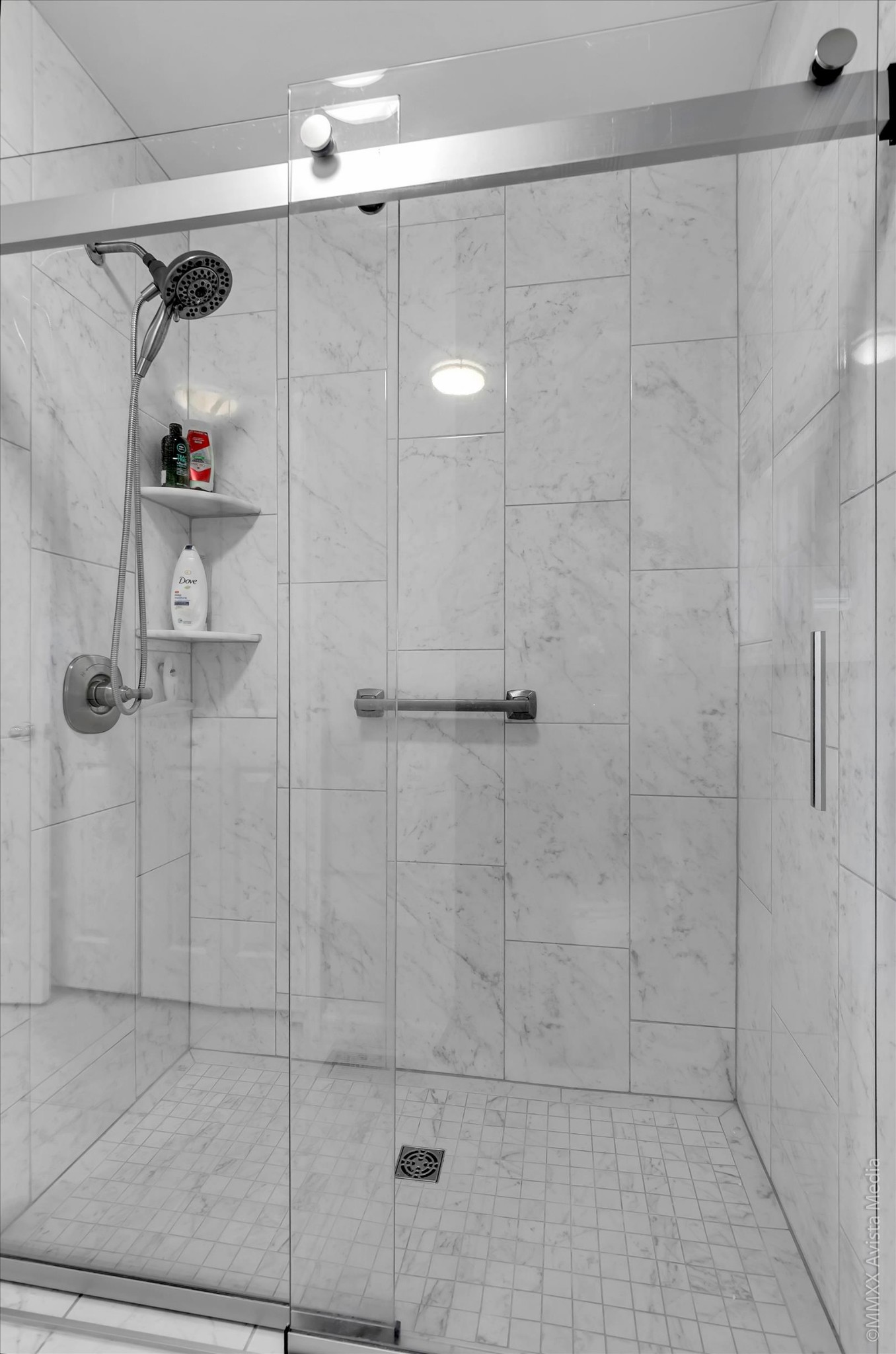 800 Blakemore Road Dickson, TN 37055 - Photo 22 of 28 a bathroom with a shower