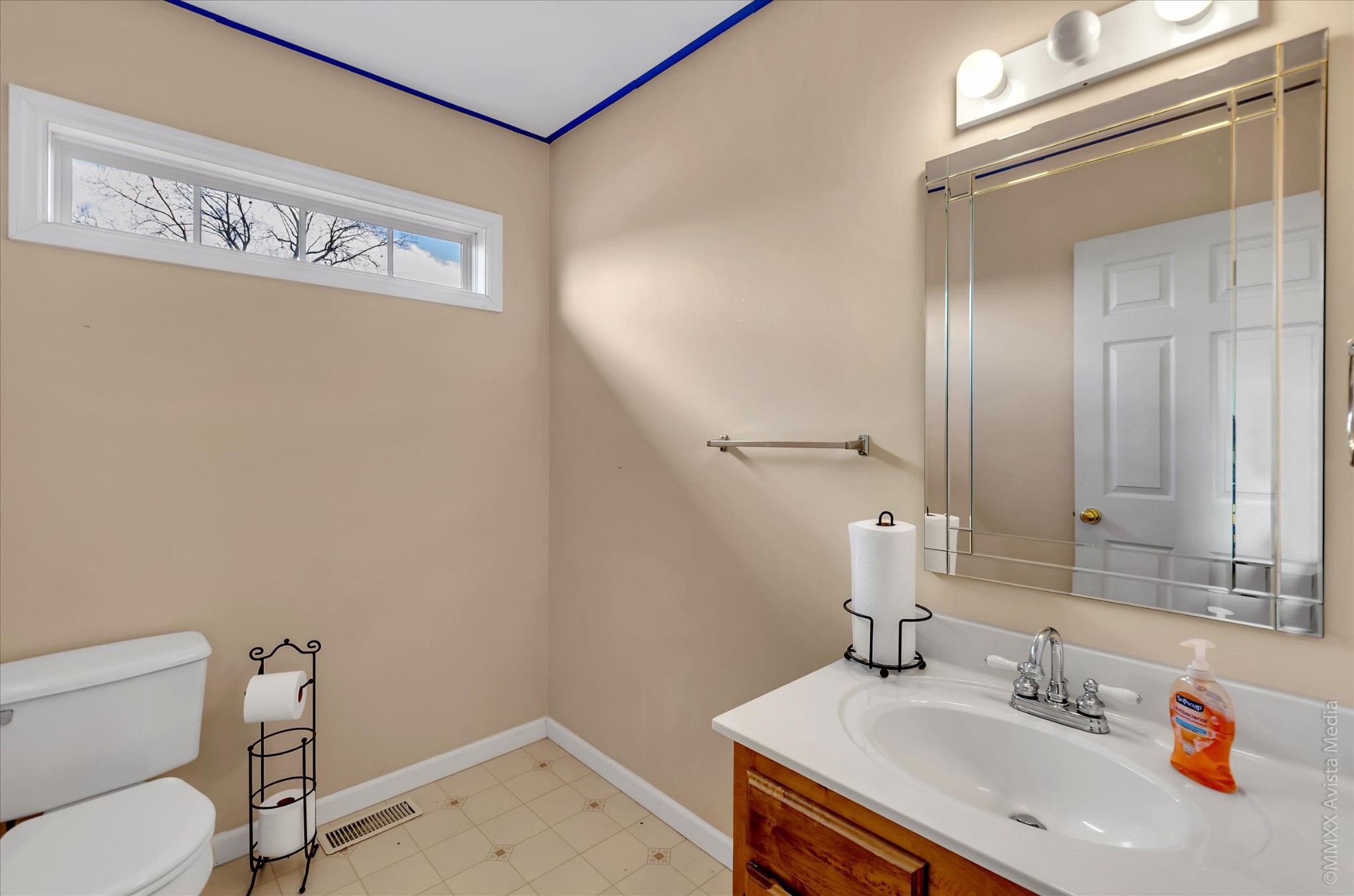 800 Blakemore Road Dickson, TN 37055 - Photo 27 of 28 a bathroom with a sink toilet and vanity