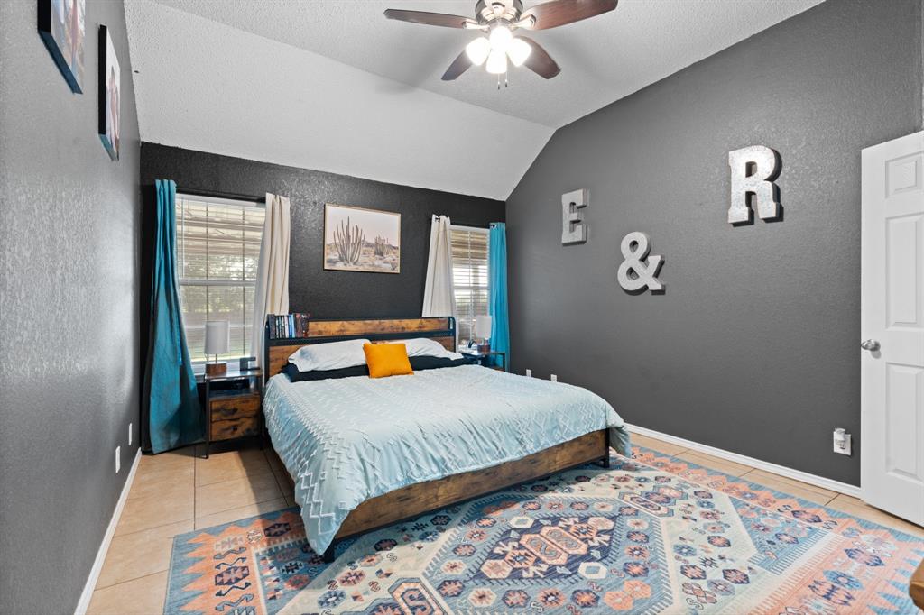 410 South Cleburne Whitney Road Rio Vista, TX 76093 - Photo 13 of 27