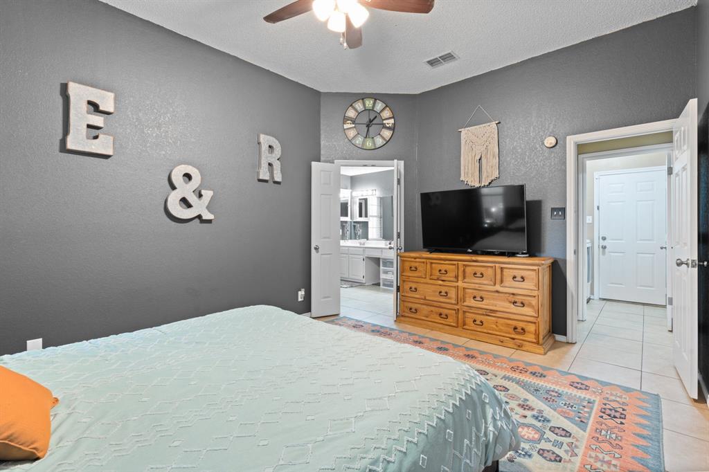 410 South Cleburne Whitney Road Rio Vista, TX 76093 - Photo 15 of 27