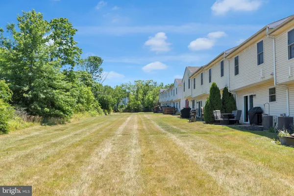 $375,000 | 2584 Daniels Lane, Quakertown, PA 18951