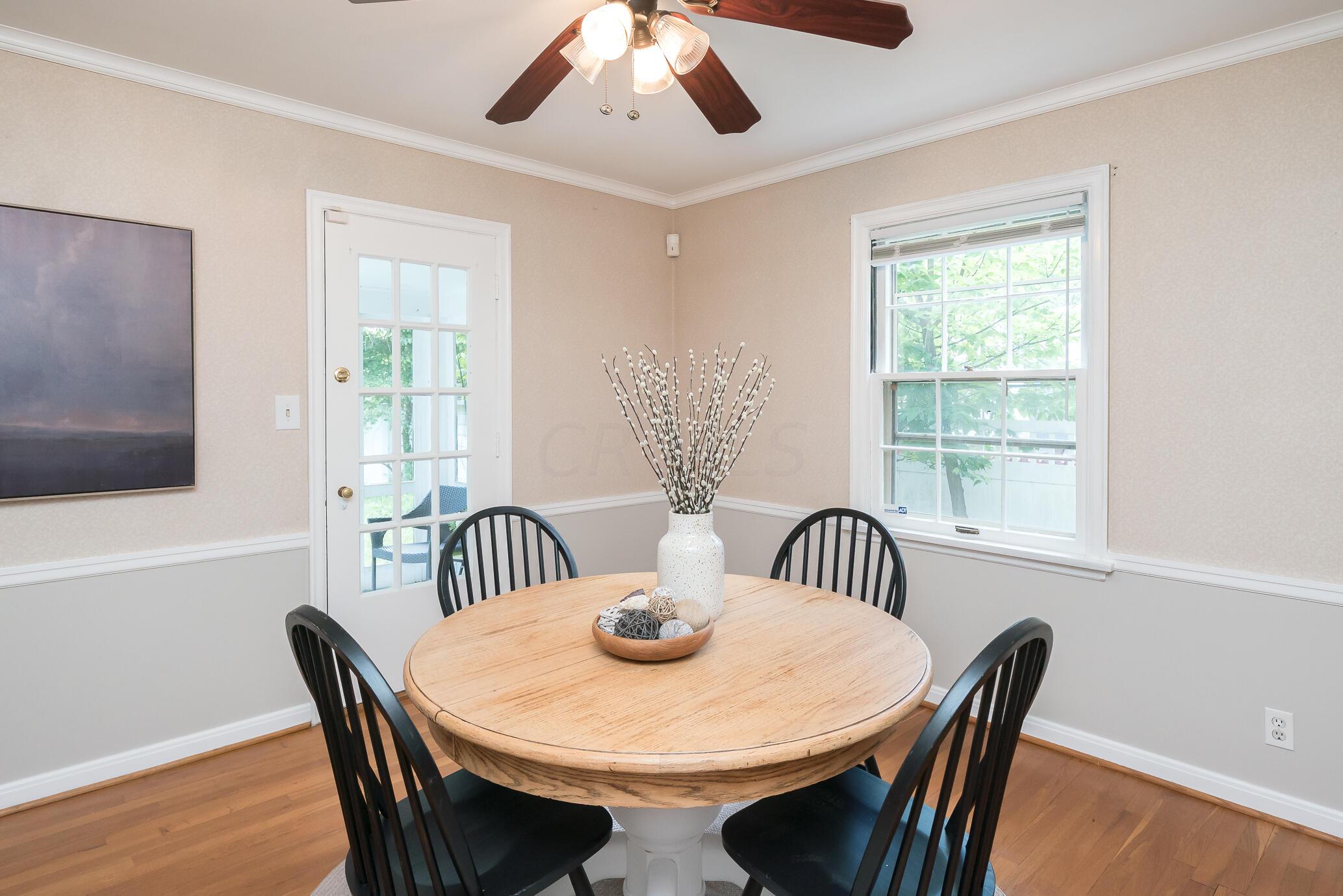 397 Arden Road Columbus, OH 43214 - Photo 11 of 44 Dining Room view 2- french door to screened porch