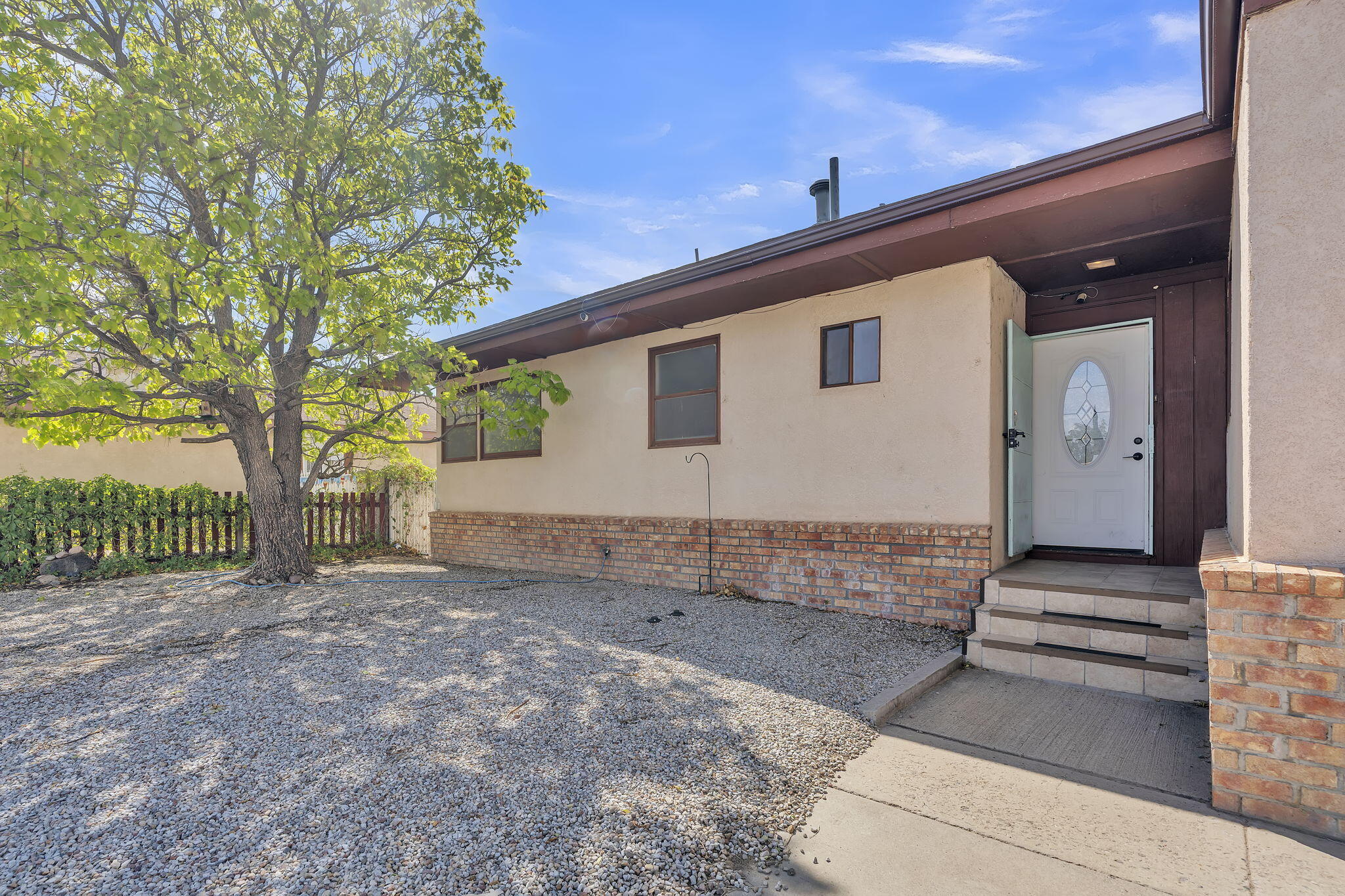 5008 Redlands Road Northwest Albuquerque, NM 87120 - Photo 3 of 32 Gallery Image 3
