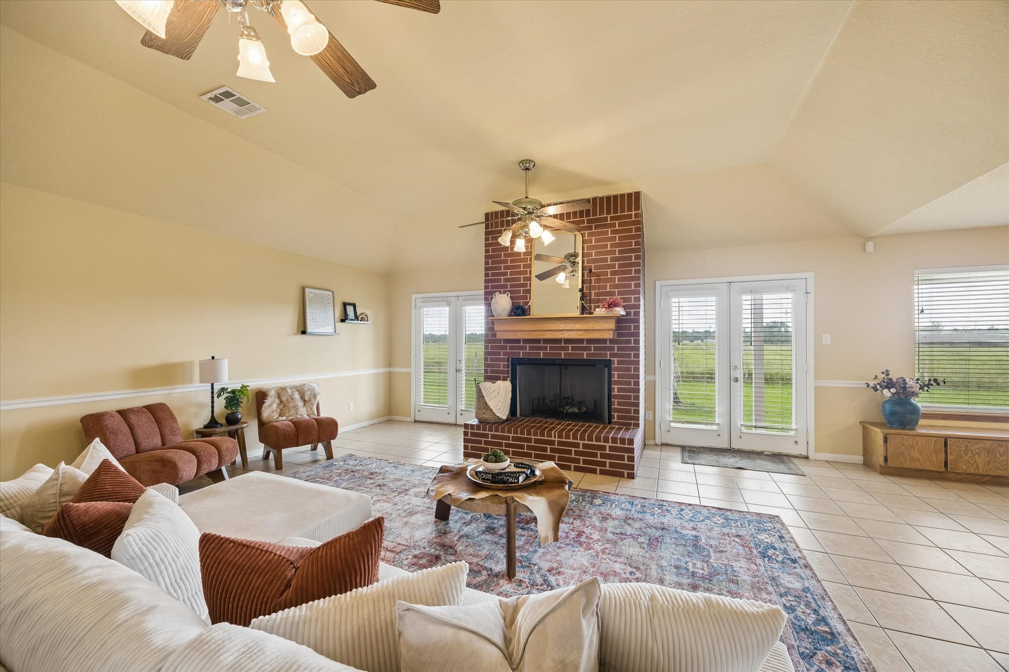 1240 Schumann Road Bellville, TX 77418 - Photo 7 of 37
