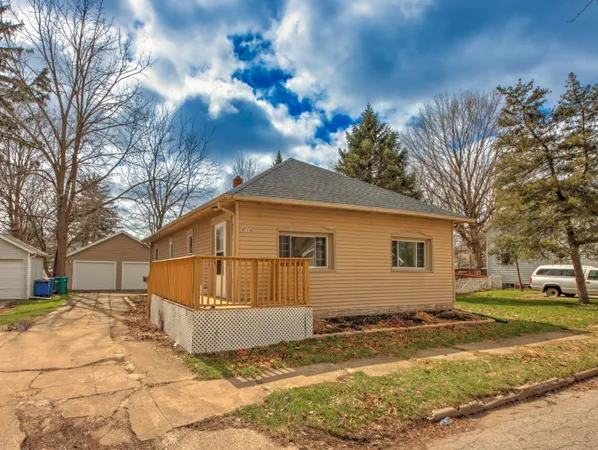 $225,000 | 414 Allen Street, La Porte, IN 46350