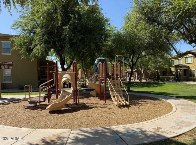 $1,800 | 15240 North 142nd Avenue, Unit 1011, Surprise, AZ 85379