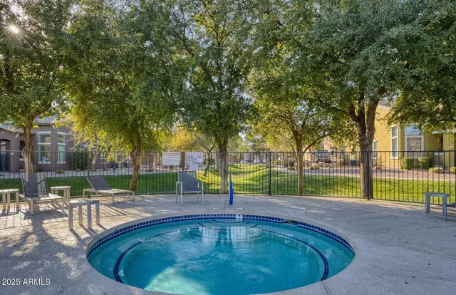 $1,800 | 15240 North 142nd Avenue, Unit 1011, Surprise, AZ 85379