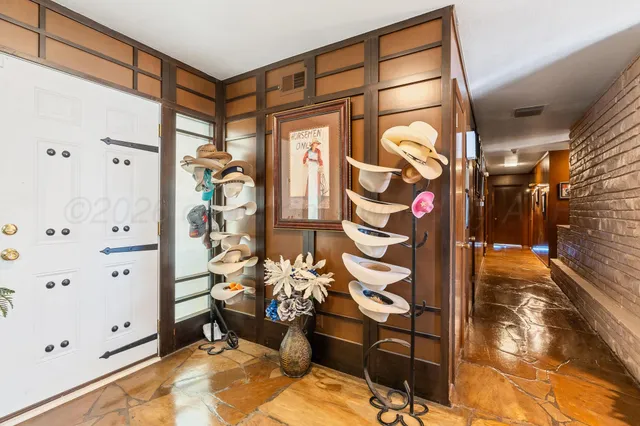 $525,000 | 2712 North Duncan Street, Pampa, TX 79065