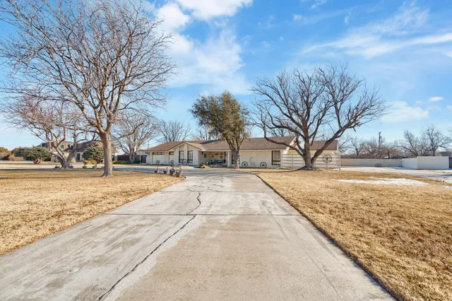 $525,000 | 2712 North Duncan Street, Pampa, TX 79065
