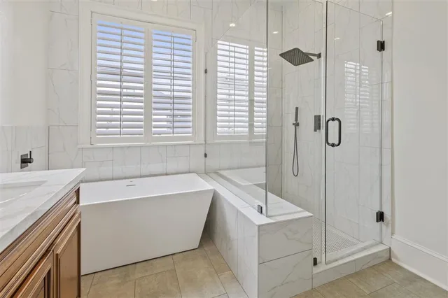 $5,000 | 4329 Edgewater Drive, Lake Charles, LA 70605