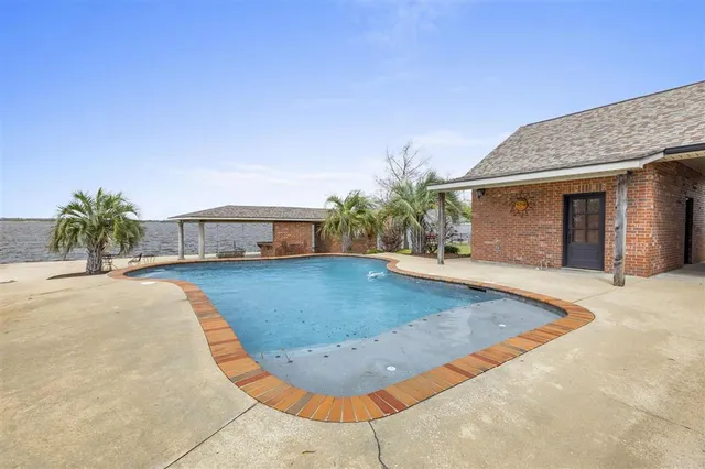 $5,000 | 4329 Edgewater Drive, Lake Charles, LA 70605