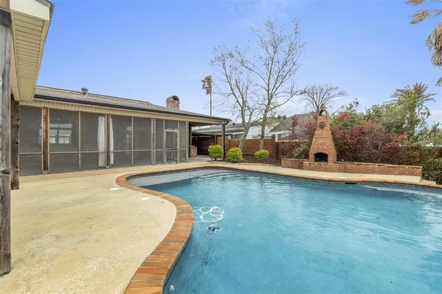 $5,000 | 4329 Edgewater Drive, Lake Charles, LA 70605