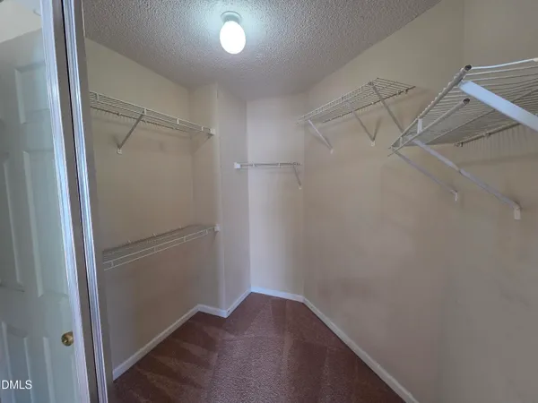 $1,995 | 5709 Edgebury Road, Raleigh, NC 27613