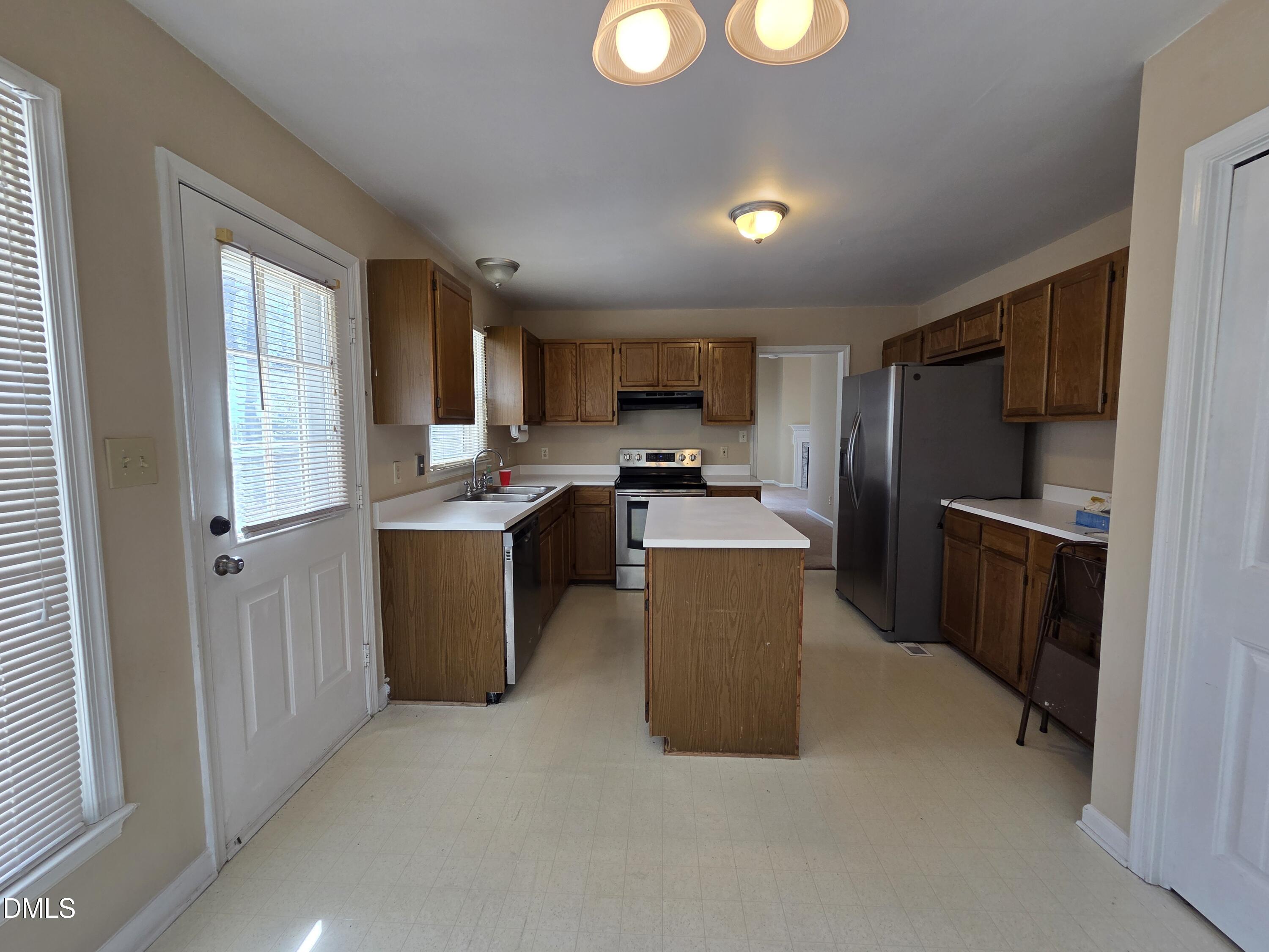 5709 Edgebury Road Raleigh, NC 27613 - Photo 2 of 15 20260320_135847