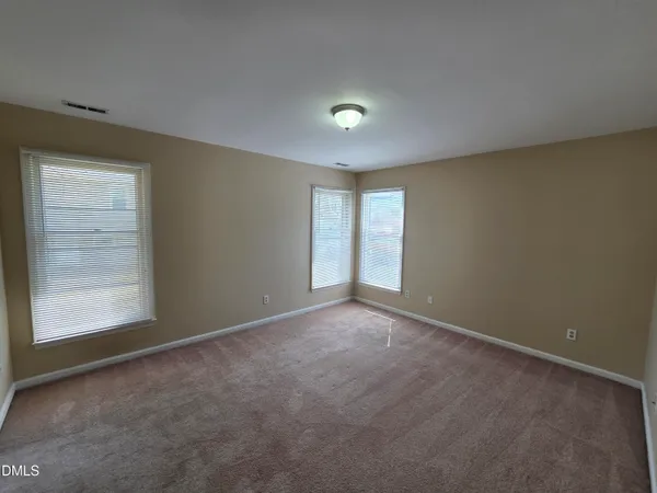 $1,995 | 5709 Edgebury Road, Raleigh, NC 27613