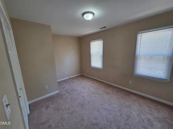 $1,995 | 5709 Edgebury Road, Raleigh, NC 27613