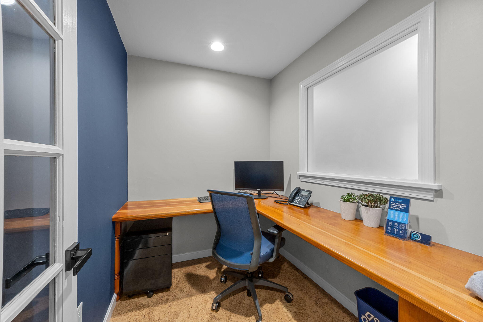 29 West Road Orleans, MA 02653 - Photo 13 of 27 a view of a workspace with furniture