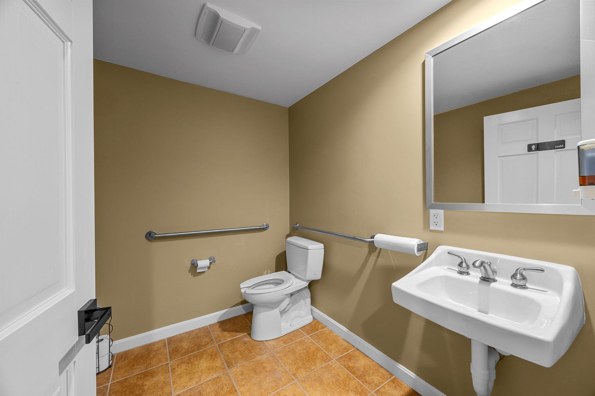 29 West Road Orleans, MA 02653 - Photo 26 of 27 a bathroom with a sink and a mirror