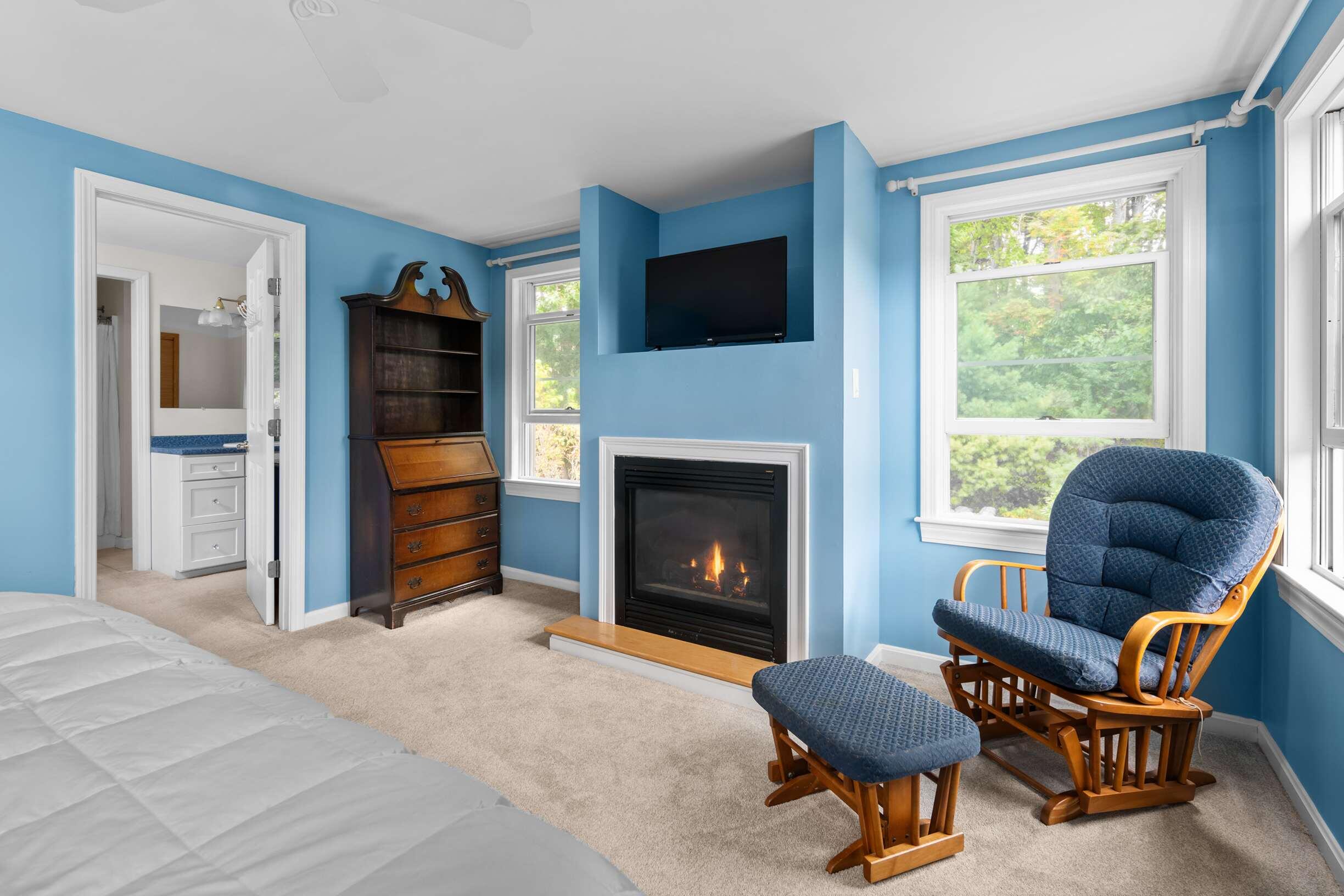 38 Windmill Acres Road York, ME 03909 - Photo 18 of 36 Primary Bedroom
