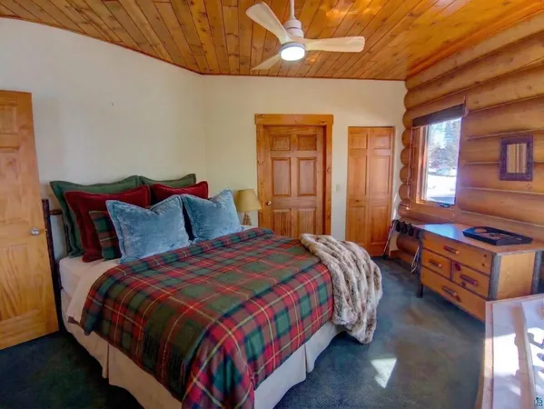 $640,000 | 2826 Highway 61, Unit 460, Two Harbors, MN 55616