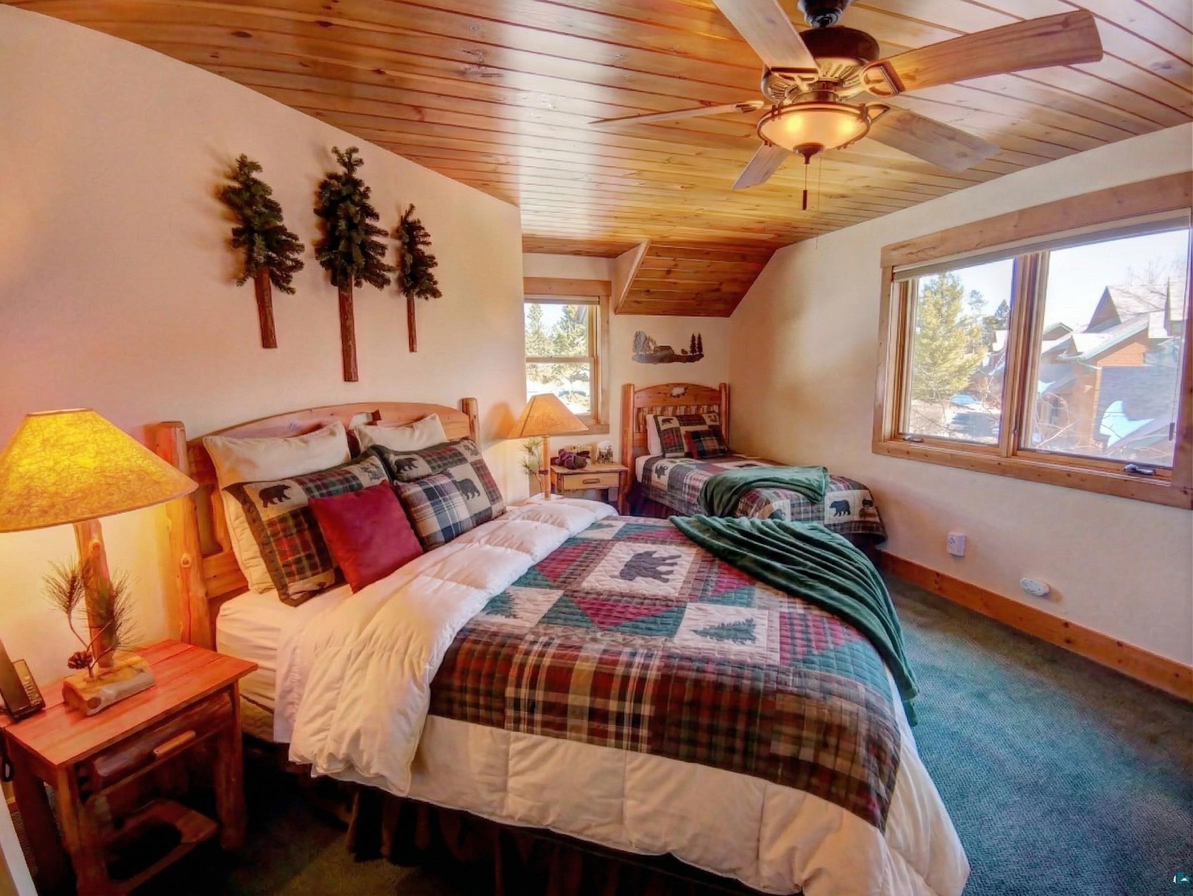 2826 Highway 61, Unit 460 Two Harbors, MN 55616 - Photo 17 of 20