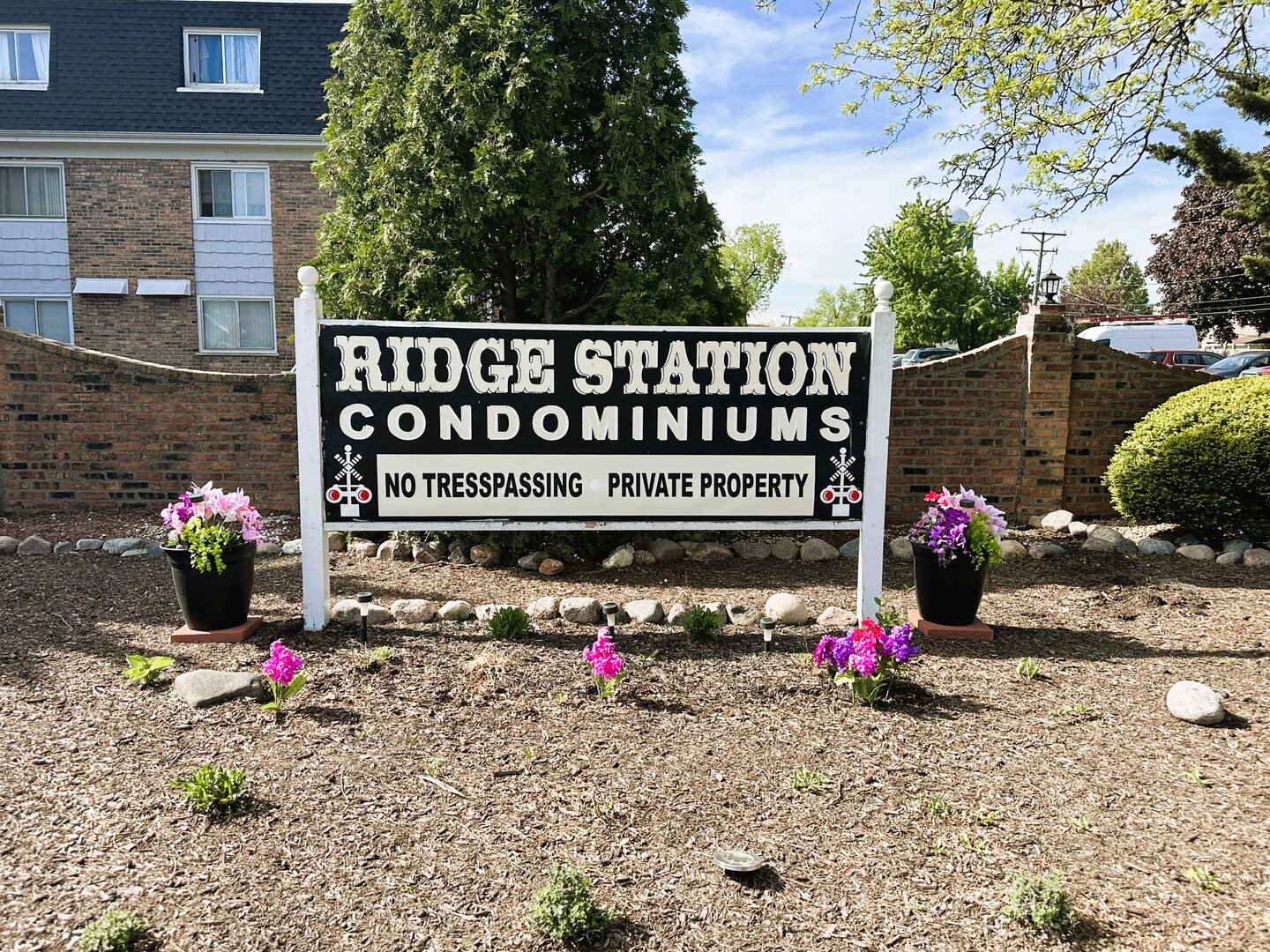 10324 Ridgeland Avenue, Unit 203 Chicago Ridge, IL 60415 - Photo 2 of 17