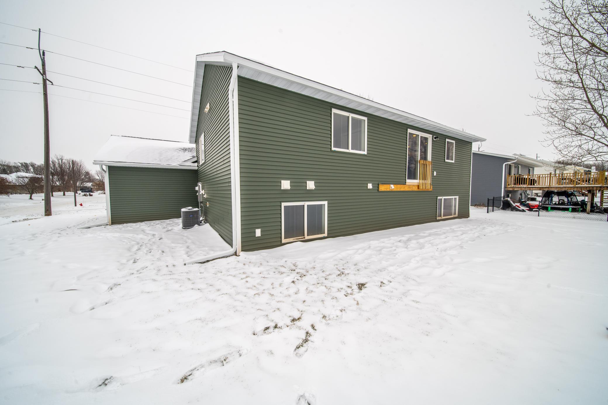 809 5th Avenue Northwest Dodge Center, MN 55927 - Photo 40 of 42