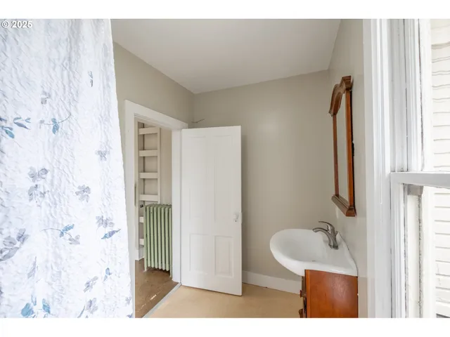 $685,000 | 142 Southwest 8th Street, Corvallis, OR 97333