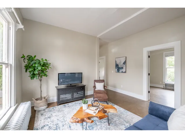 $685,000 | 142 Southwest 8th Street, Corvallis, OR 97333