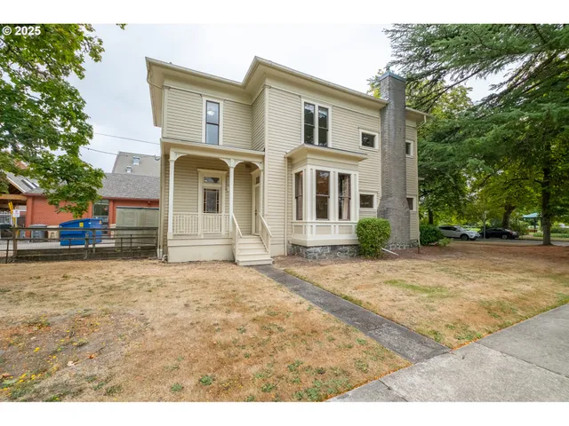 $685,000 | 142 Southwest 8th Street, Corvallis, OR 97333