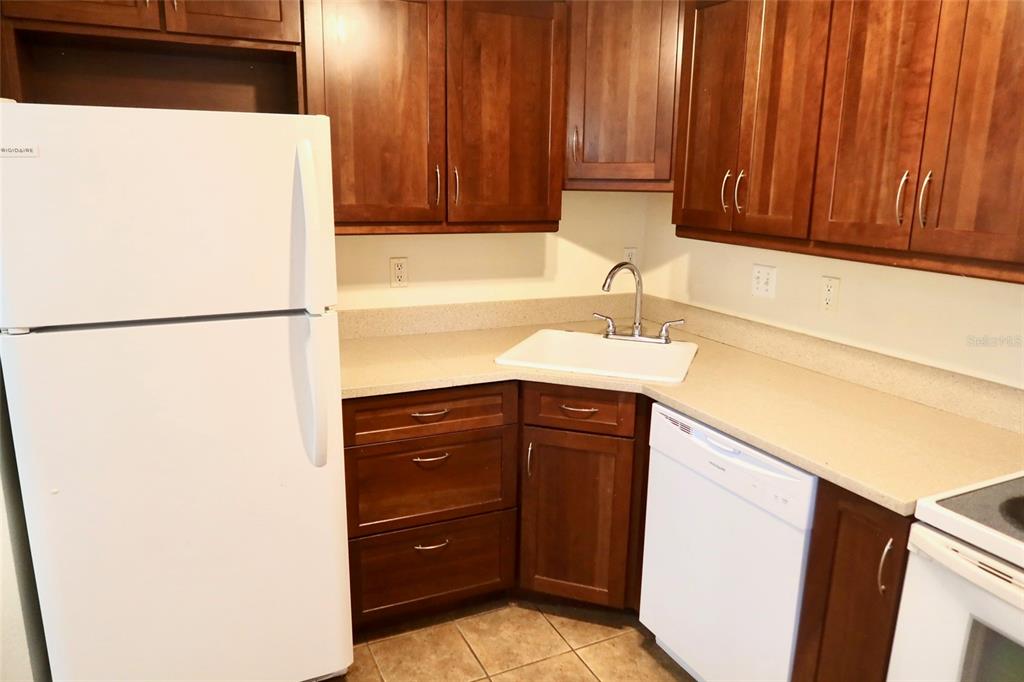 2704 Northwest 1st Avenue Gainesville, FL 32607 - Photo 5 of 11