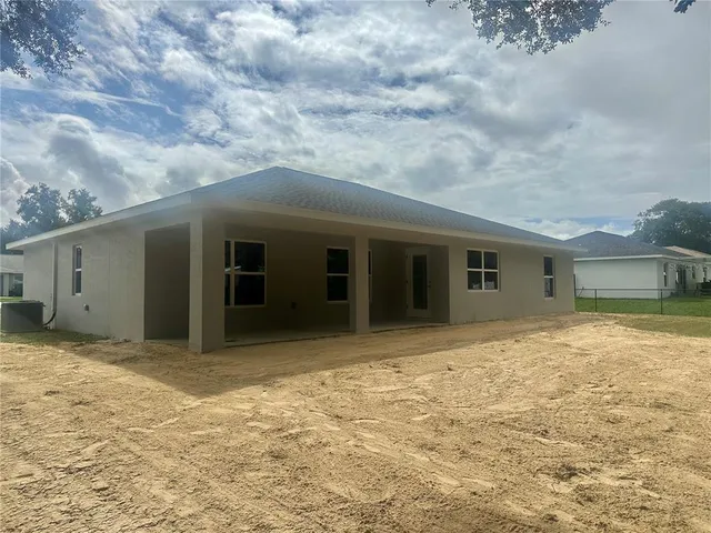 $279,500 | 1769 Northeast 161st Place, Citra, FL 32113