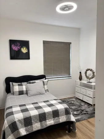 $2,500 | 5475 Northwest North Crisona Circle, Port St. Lucie, FL 34986