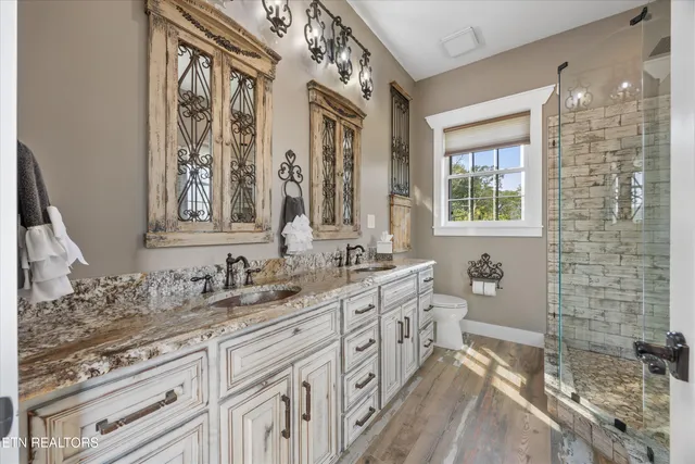 $5,850,000 | 6999 New Highway 68, Madisonville, TN 37354