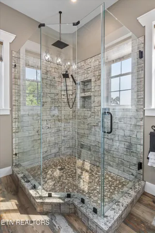 $5,850,000 | 6999 New Highway 68, Madisonville, TN 37354