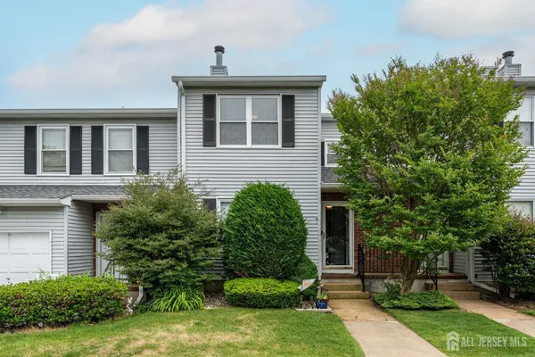 $399,000 | 97 Brookview Circle, Jamesburg, NJ 08831