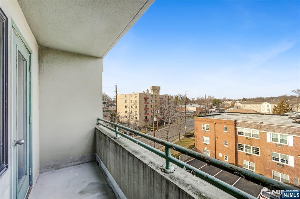 850 Main Street, Unit 306 Hackensack, NJ 07601 - Photo 7 of 8 a view of balcony with city view