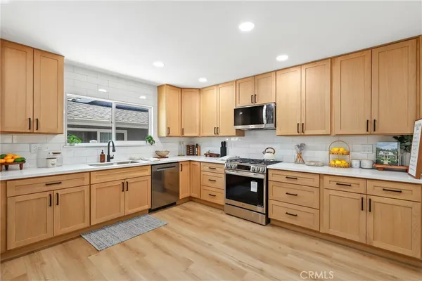 $1,280,000 | 220 Gwynwood Avenue, La Habra, CA 90631