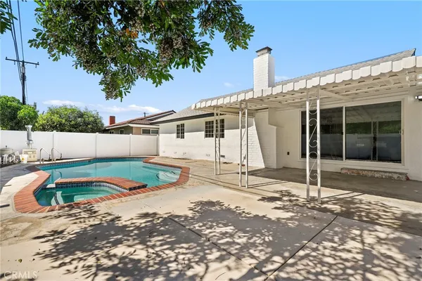 $1,280,000 | 220 Gwynwood Avenue, La Habra, CA 90631