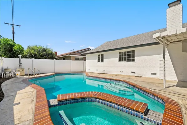 $1,280,000 | 220 Gwynwood Avenue, La Habra, CA 90631