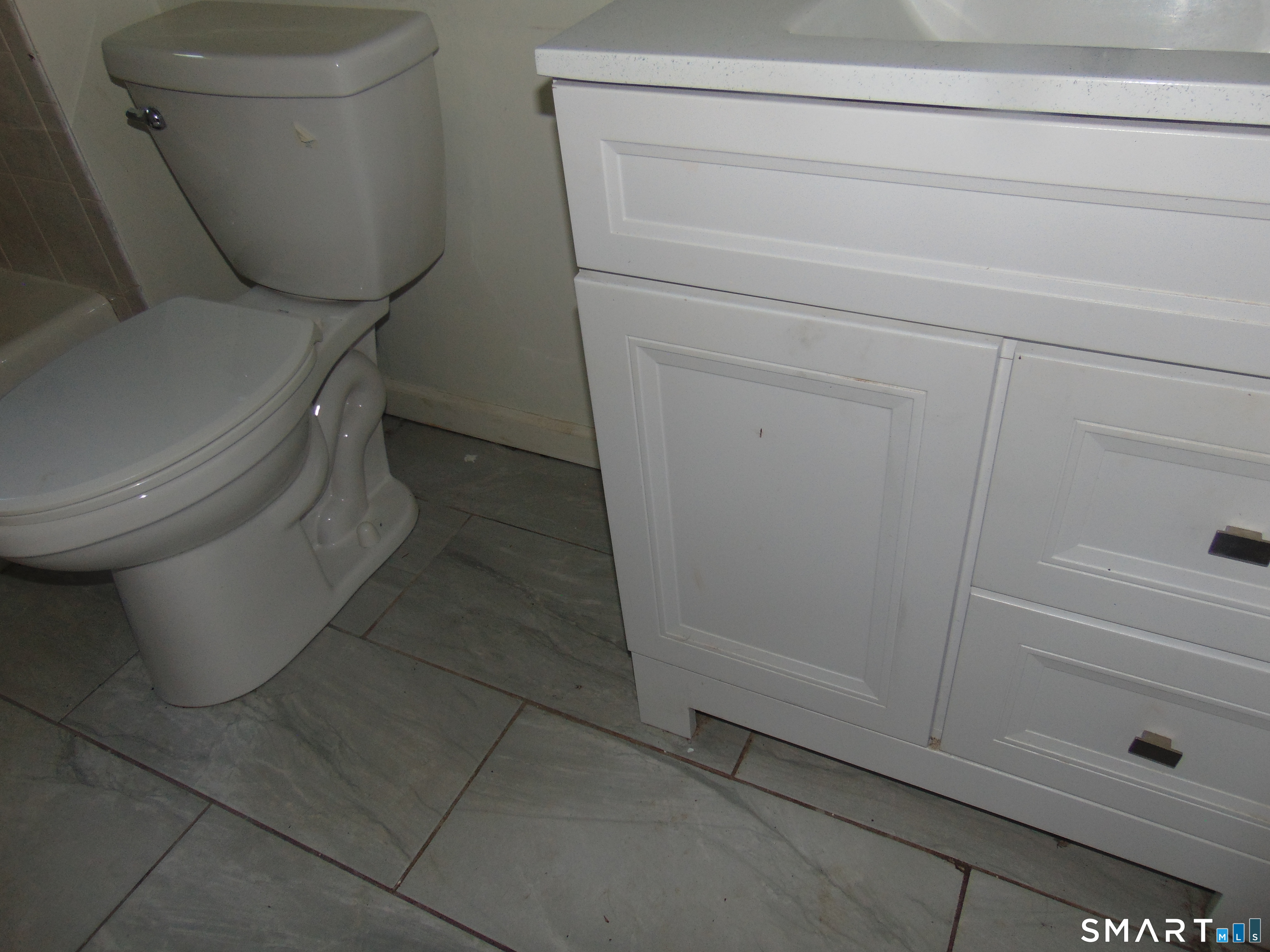 220 Park Road Waterbury, CT 06708 - Photo 13 of 20