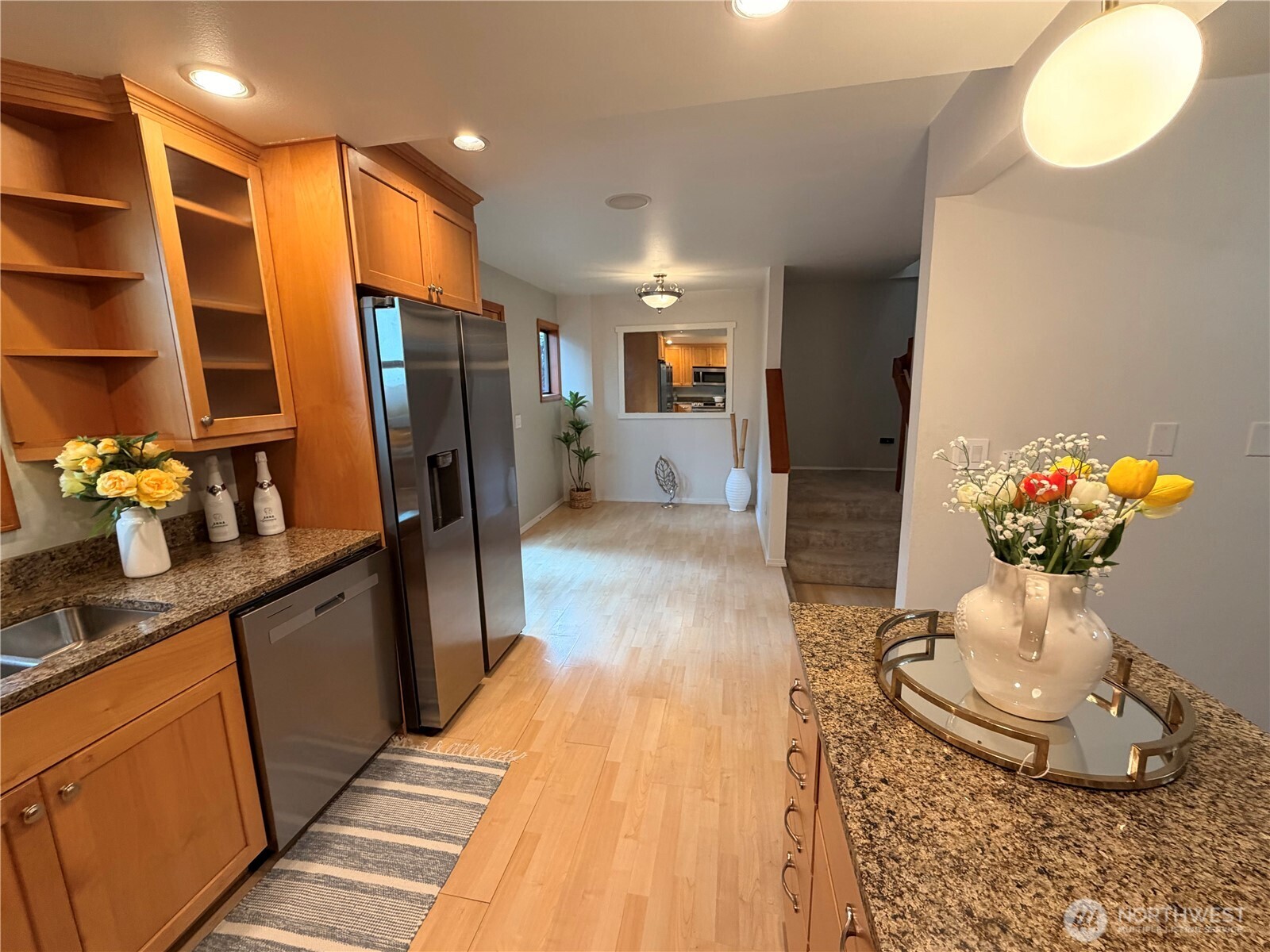 3217 East Madison Street Seattle, WA 98112 - Photo 6 of 40