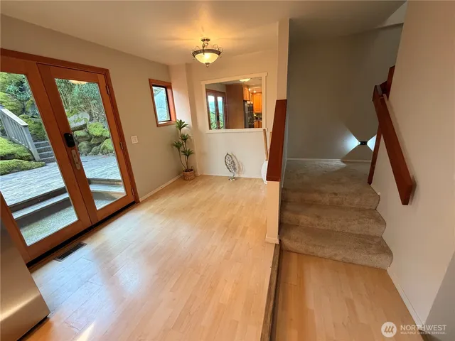 $1,249,999 | 3217 East Madison Street, Seattle, WA 98112