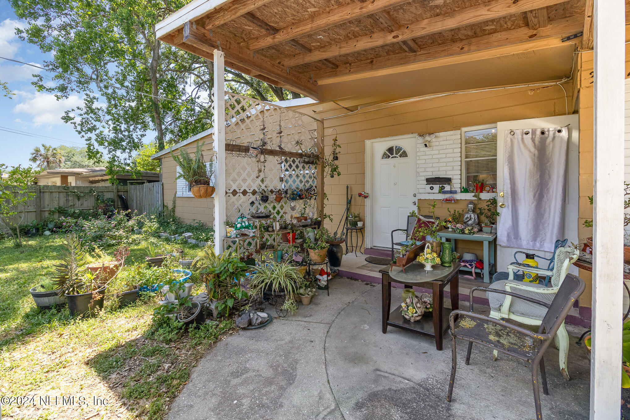 3162 Kline Road Jacksonville, FL 32246 - Photo 2 of 24 002_3162klinerd-edit